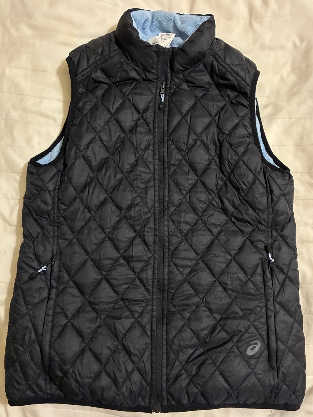 Asics Black Quilted Women’s Vest with Light Blue Fleece Lining M
